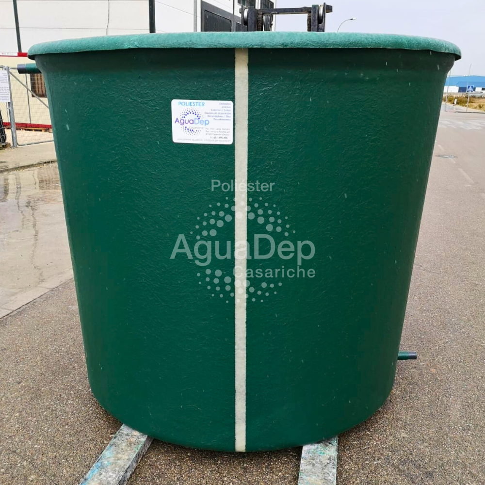 deposito-poliester-cilindrico (1) Depósitos Cilíndricos Tipo Vaso Estándar - Imagen 1
