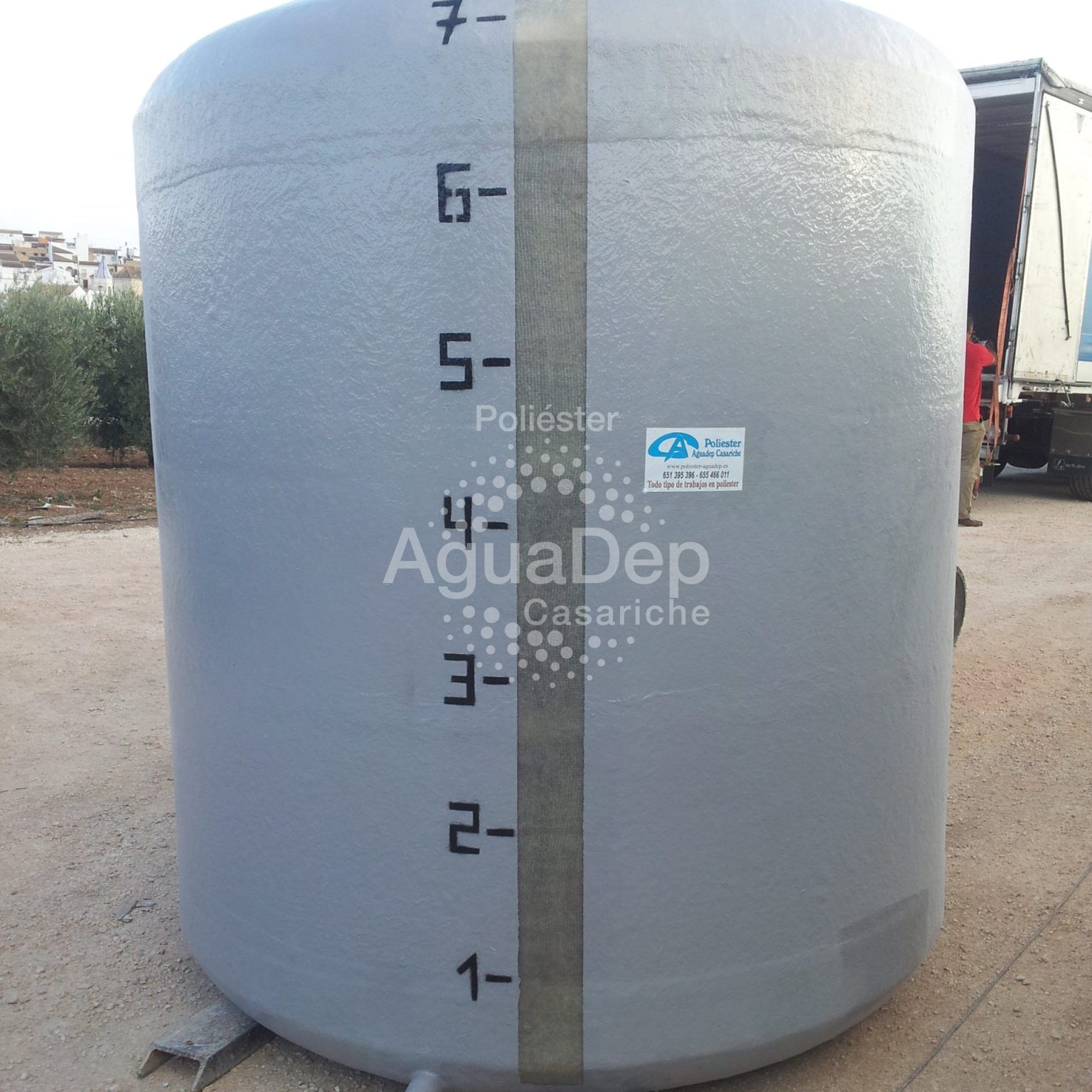 Depósitos Verticales con Base Plana